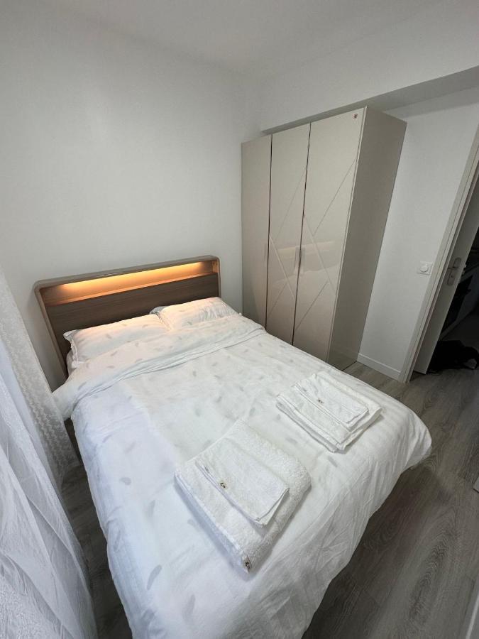 Apartamento Studio Paris 12 Exterior foto